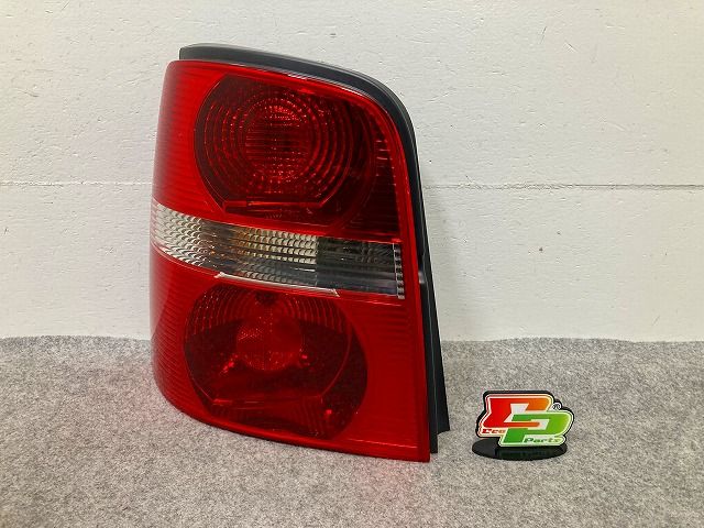 新品!トゥーラン 1T系 2004~ 純正 左 テールランプ/ライト/レンズ ハロゲン HELLA 1T0 945 257 1T0 945 095 G フォルクスワーゲン(148897)