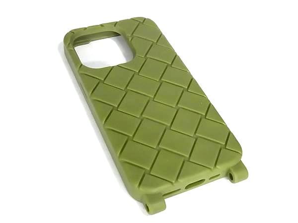■美品■ BOTTEGA VENETA ボッテガヴェネタ イントレチャート ラバー iPhone14Pro 対応 アイフォンケース カーキ系 BS4995