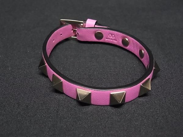 ■新品同様■ VALENTINO ヴァレンティノ ロックスタッズ レザー ブレスレット アクセサリー レディース ピンク系×ゴールド系 GA9837 12,721円