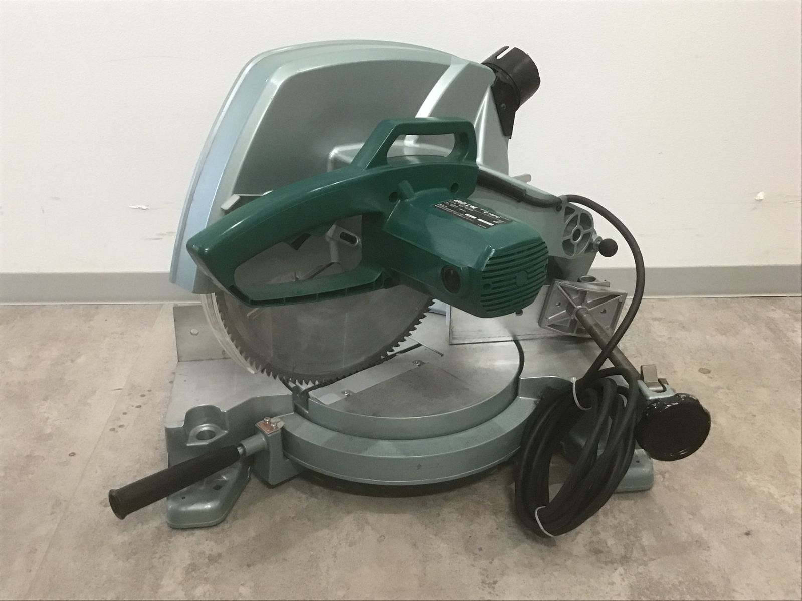 中古動作品】ハイコーキHIKOKI ※旧:日立工機 380mm卓上丸ノコ C15FC 中古動作品】ハイコーキHIKOKI ※旧:日立工機 380mm卓上丸ノコ C15FC