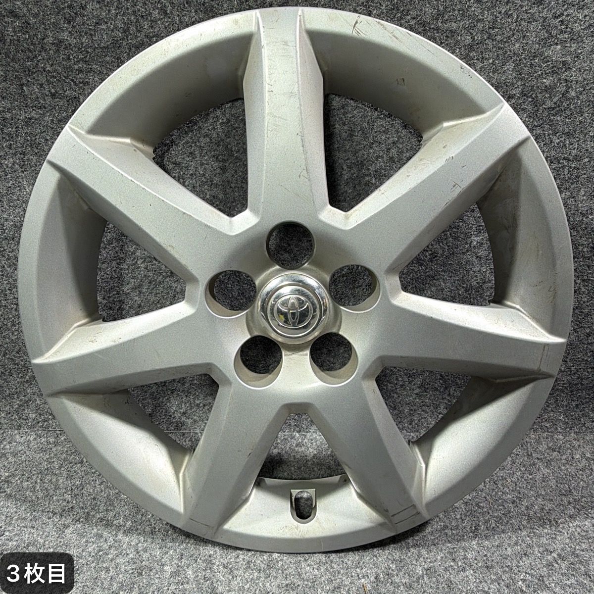 トヨタ純正 20系プリウス 16インチ ホイールキャップ 4枚 7本スポーク 