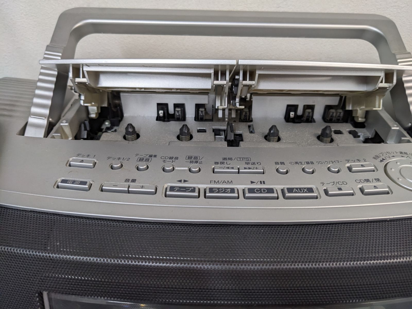 動作品◇Panasonic パナソニック CDラジオカセット シルバー RX-ED57-S
