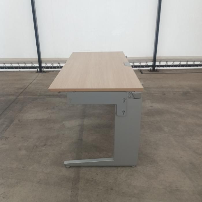 オカムラ 平机 DN102P-MK37 ベージュ オフィスデスク 事務机 平デスク 事務用デスク ワークデスク PCデスク パソコンデスク オフィス デスク 机 つくえ オカムラ 平机 DN102P-MK37 ベージュ オフィスデスク 事務机 平デスク 事務用デスク ワークデスク PCデスク パソコンデスク オフィス デスク 机 つくえ