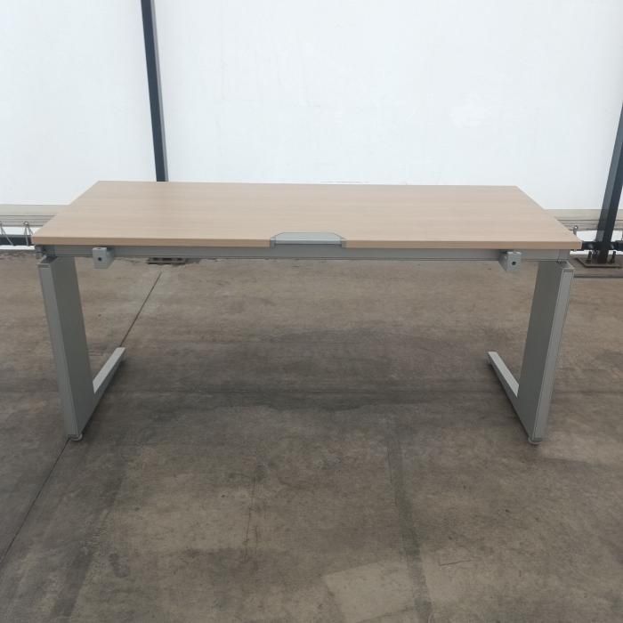 オカムラ 平机 DN102P-MK37 ベージュ オフィスデスク 事務机 平デスク 事務用デスク ワークデスク PCデスク パソコンデスク オフィス デスク 机 つくえ オカムラ 平机 DN102P-MK37 ベージュ オフィスデスク 事務机 平デスク 事務用デスク ワークデスク PCデスク パソコンデスク オフィス デスク 机 つくえ