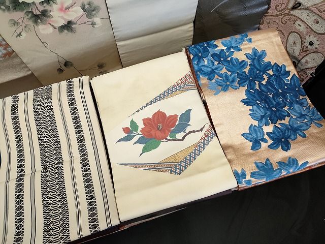平和屋着物■名古屋帯 まとめて100点 孔雀 人物 更紗 花柄 作家物 辻が花 金彩 金銀糸 など 着用可能多数 未使用品あり 全て正絹 mmm933 平和屋本店□名古屋帯 まとめて100点 孔雀 更紗 花柄 本場筑前博多織