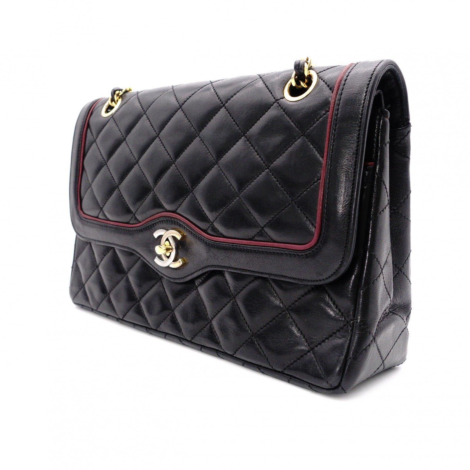 CHANEL シャネル クラシック Wフラップ マトラッセ ショルダーバッグ 
