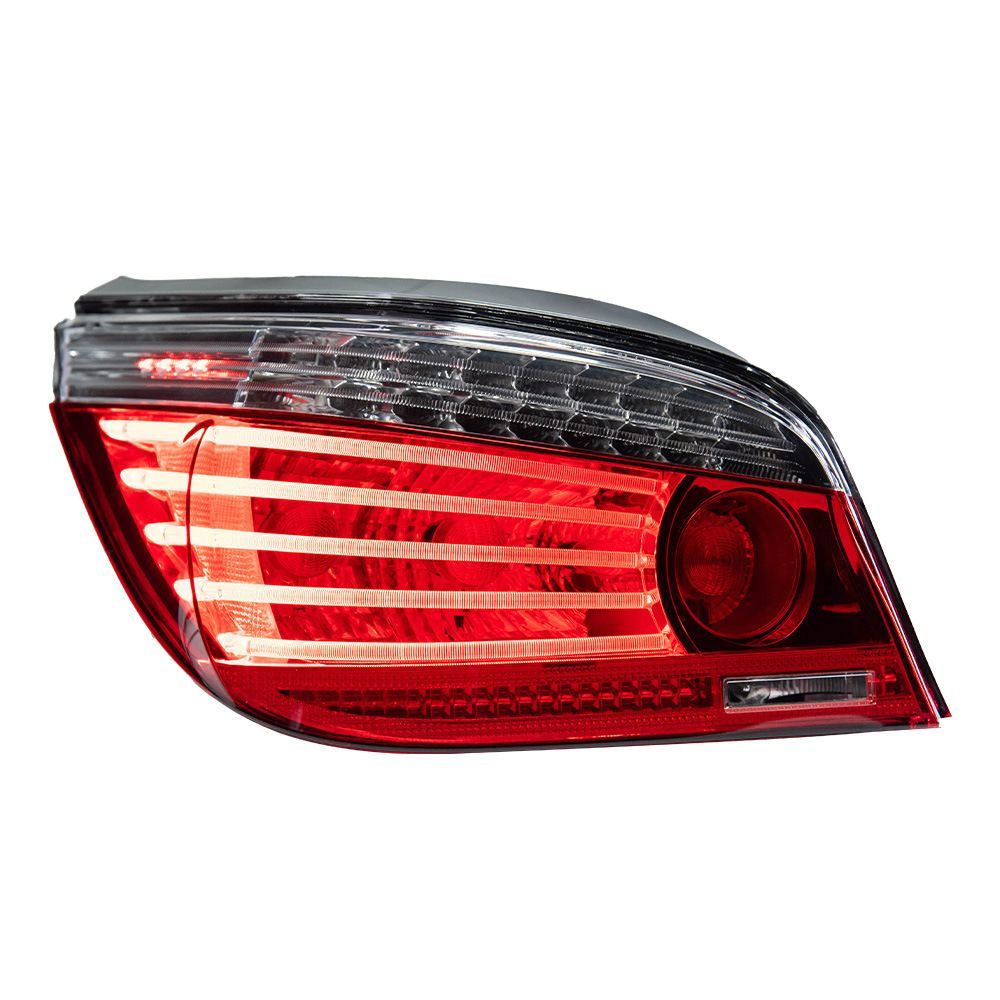 BMW 5シリーズ E60 (BMW 5 Series E60) 2003-2010専用 LEDリアランプ