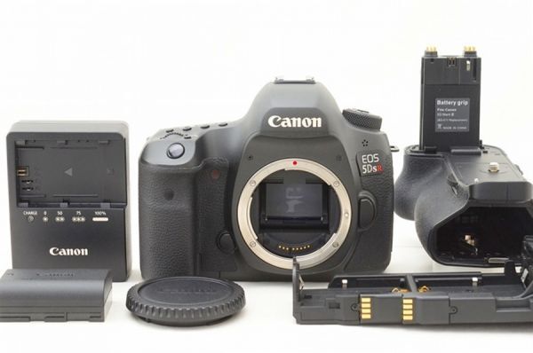 ☆良品☆ Canon キャノン EOS 5DsR ボディ バッテリーグリップ付き ♯26050701