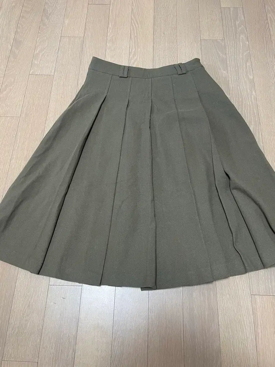 Laroom ウール プリーツ スカート カーキ