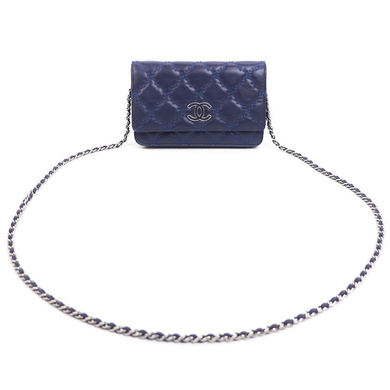 【美品】シャネル【CHANEL】ハンプトン チェーンウォレット ブルー ウルトラステッチ キルティングレザー チェーンショルダーバッグ ポシェット クラッチ 財布 サイフ 斜め掛け #17 Wallet On chain Hampton WOC【Aランク】【中古】 美品】シャネル【CHANEL】ハンプトン チェーンウォレット ブルー