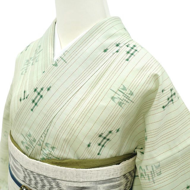新古品】 本場琉球かすり 単衣 着物 紬 沖縄県 手織り 白緑 琉球絣