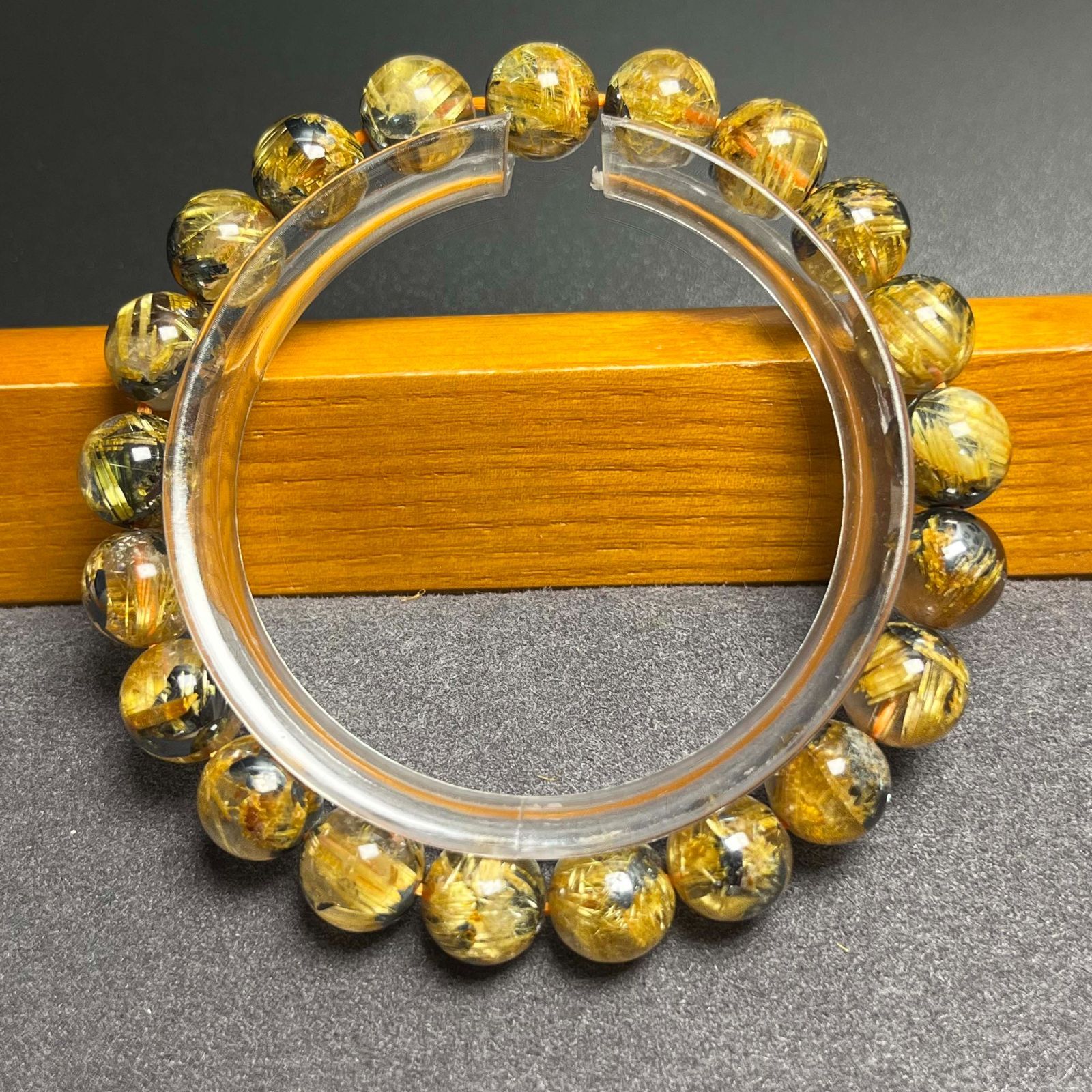 【タイチンルチル】黄金の針が美しい天然石 ブレスレット 極上美品☆【100A太陽花タイチンルチル】☆黄金針水晶ブレスレット