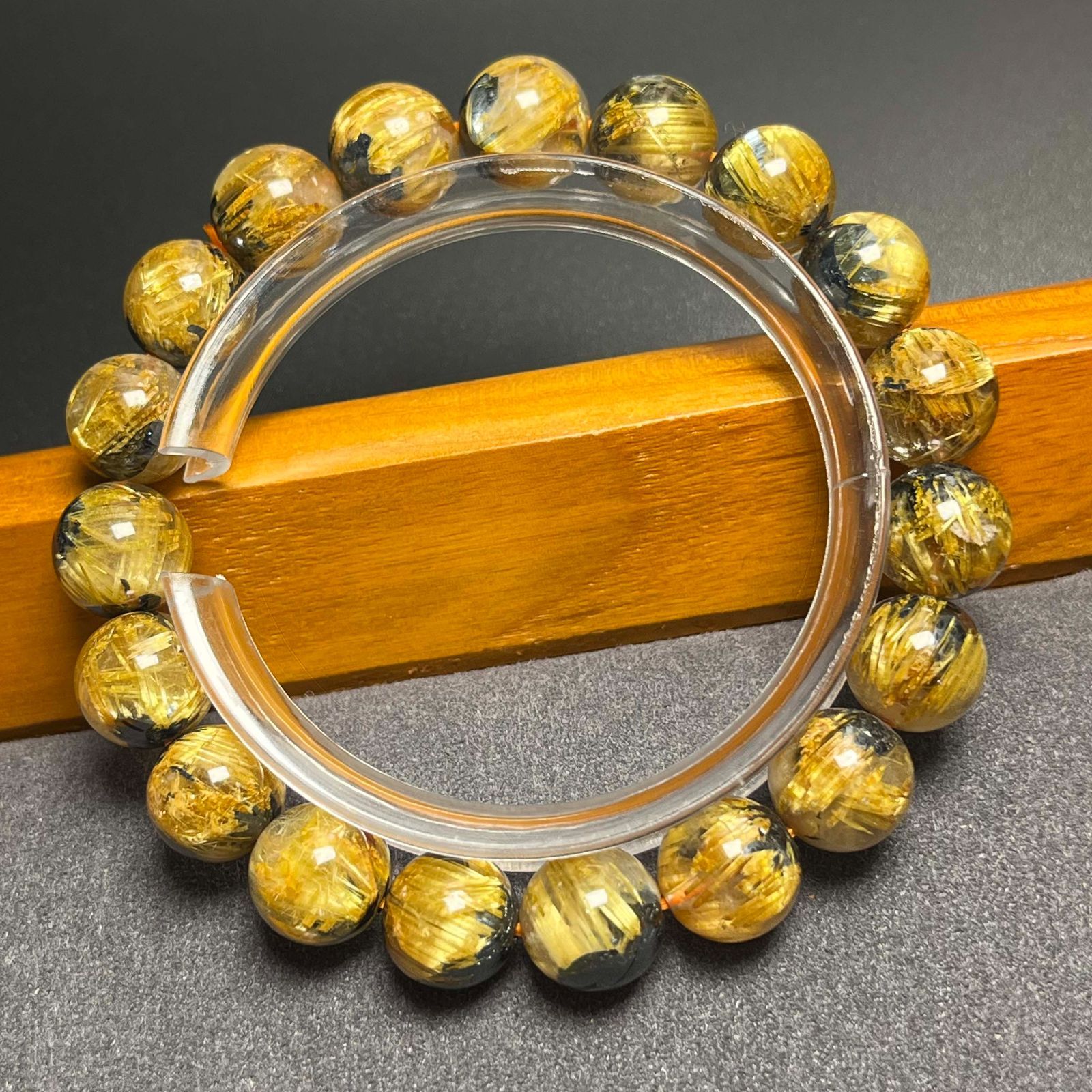 極上美品★【100A太陽花タイチンルチル】★黄金針水晶ブレスレット 天然石 金運 10.4-10.8mm ZB10468