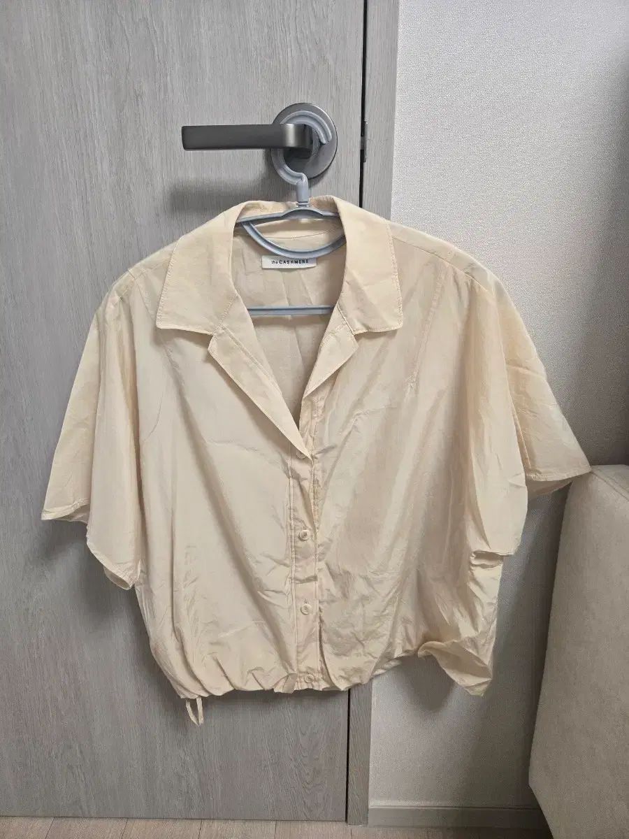 the CASHMERE ブラウス(シャツ)