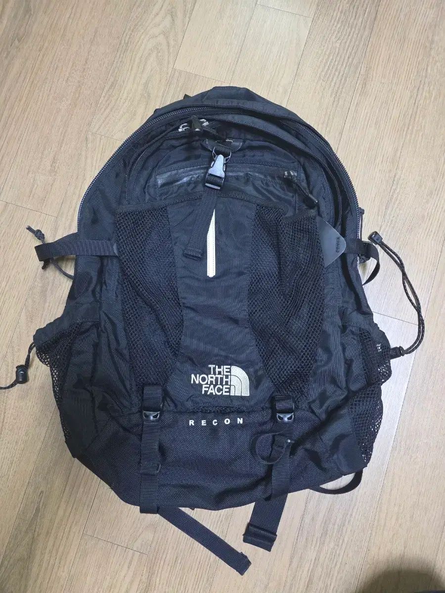 THE NORTH FACE ザノースフェイス レコン 30L バックパック ブラック