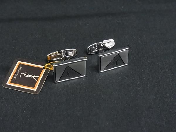 ■美品■ YVESSAINTLAURENT イヴサンローラン カフスボタン カフリンクス アクセサリー シルバー系 DN0263 4,548円
