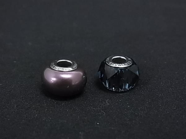 ■美品■ SWAROVSKI スワロフスキー ビーチャームド ビーズ チャームパーツ アクセサリー 2個セット ブルー系×パープル系 DN0284