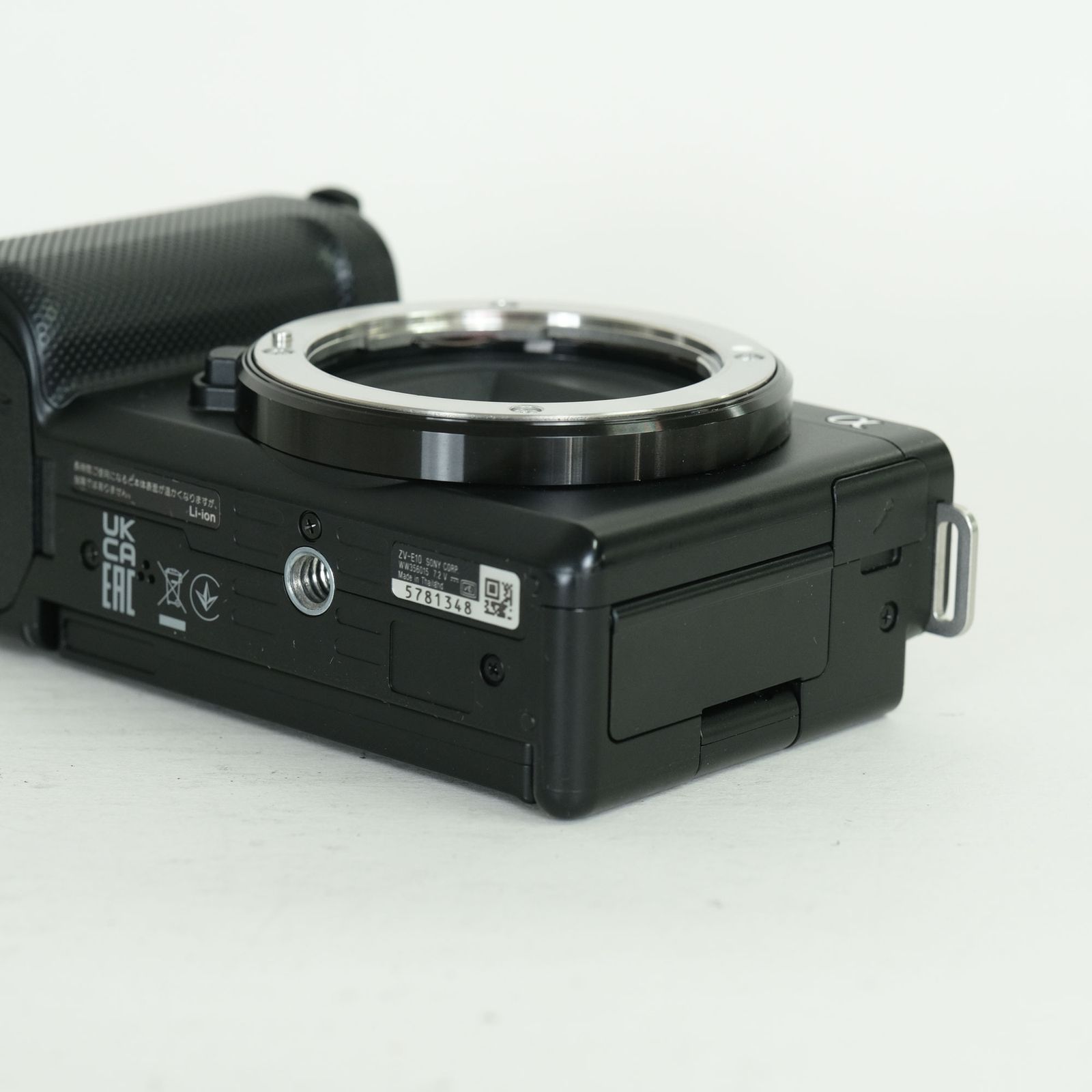 美品 | シャッター数1,197回] SONY VLOGCAM ZV-E10 [ボディ ブラック 
