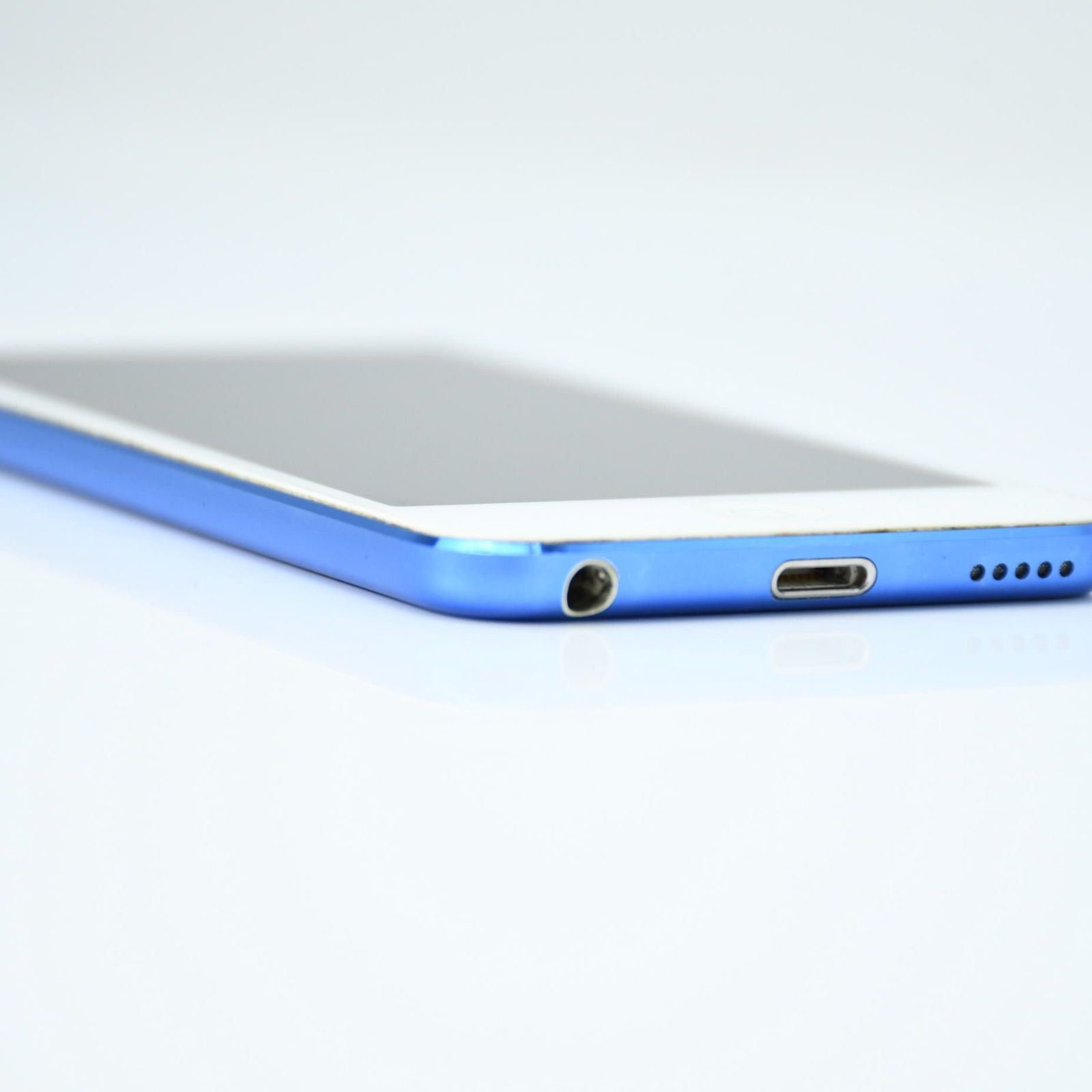 訳あり】Apple iPod touch 第6世代 64GB ブルー - メルカリ