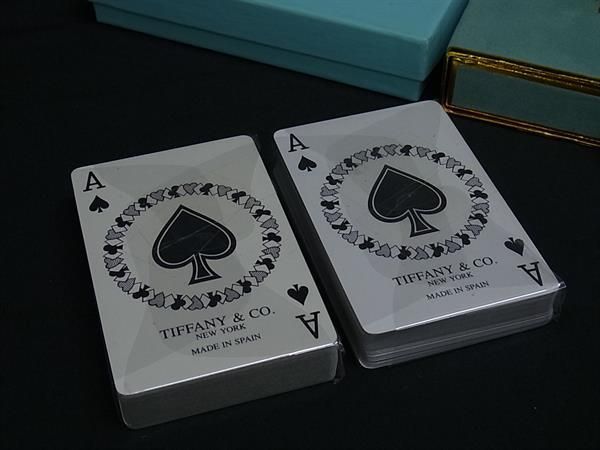 ■新品■未使用■ TIFFANY＆Co ティファニー トランプ カード ゲーム テーブルゲーム 2点セット ワインレッド系 DN1239