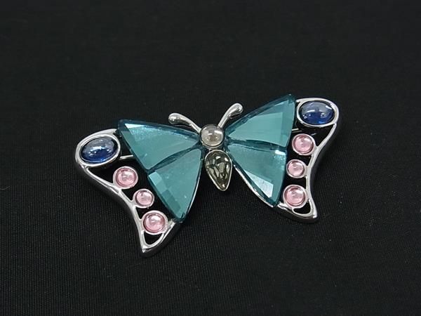 ■極美品■ SWAROVSKI スワロフスキー バタフライ 蝶 カラーストーン ピンブローチ ピンバッジ シルバー系×ブルー系 DN1552