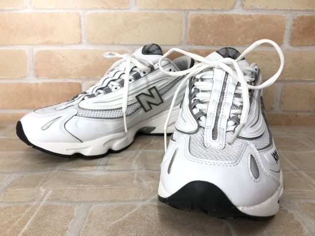 【中古】 New Balance ニューバランス M1000D スニーカー ホワイト US10(28cm) 111453497