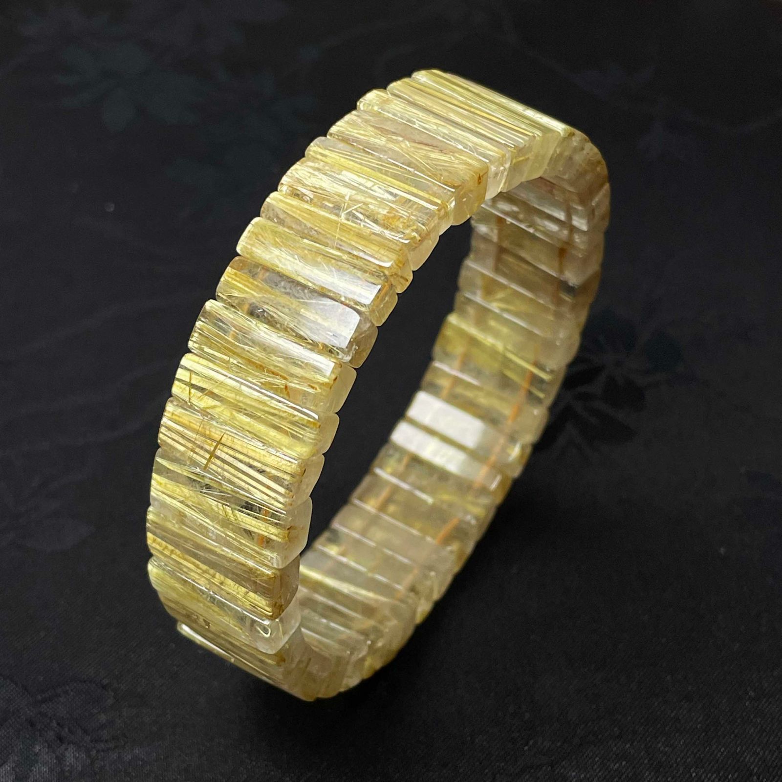 天然石★【130Aタイチンルチル】★バングル 黄金針水晶 天然石 17.2*5.1*5.1mm ZB10489