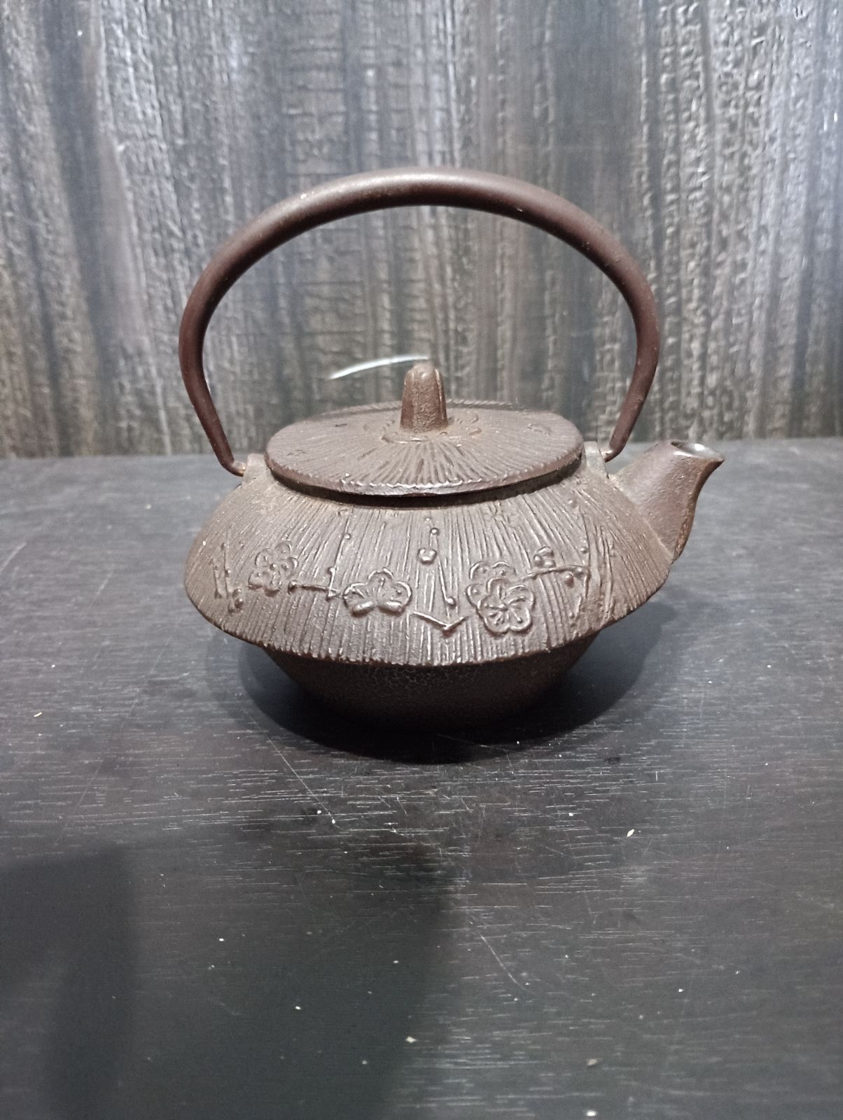 K-1899】南部鉄器鉄瓶 茶こし付き - メルカリ