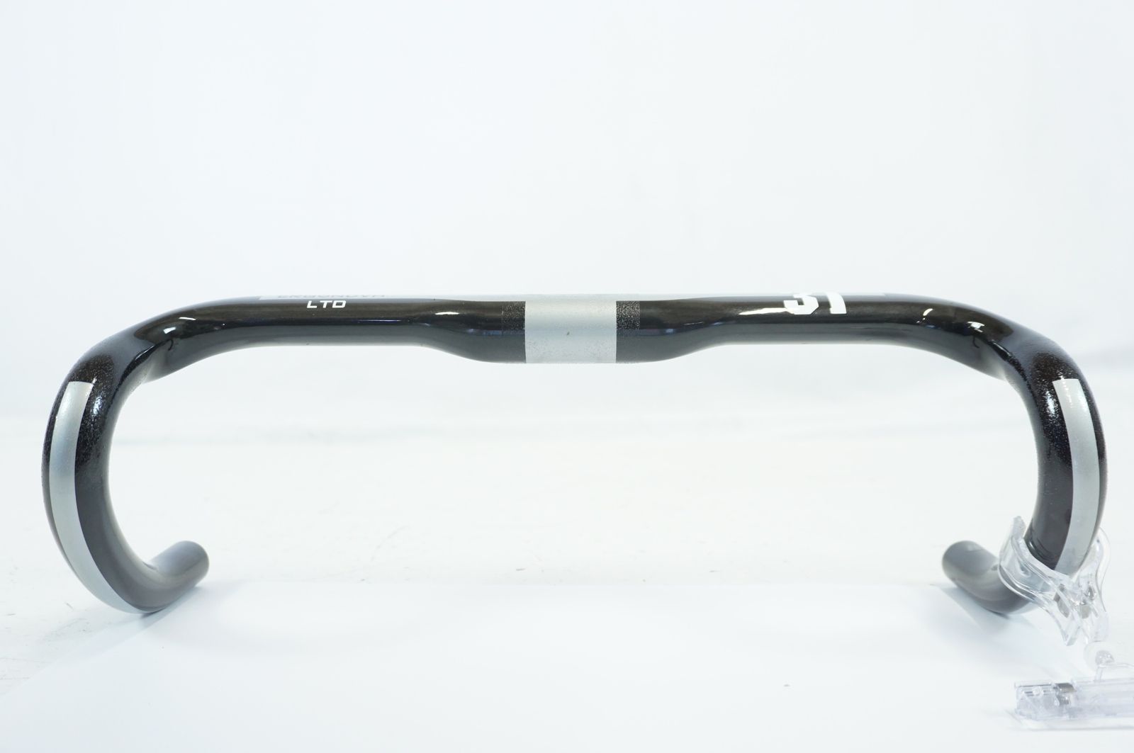 3T 「スリーティー」 ERGONOVA LTD φ31.8 400mm ハンドル / バイチャリ 