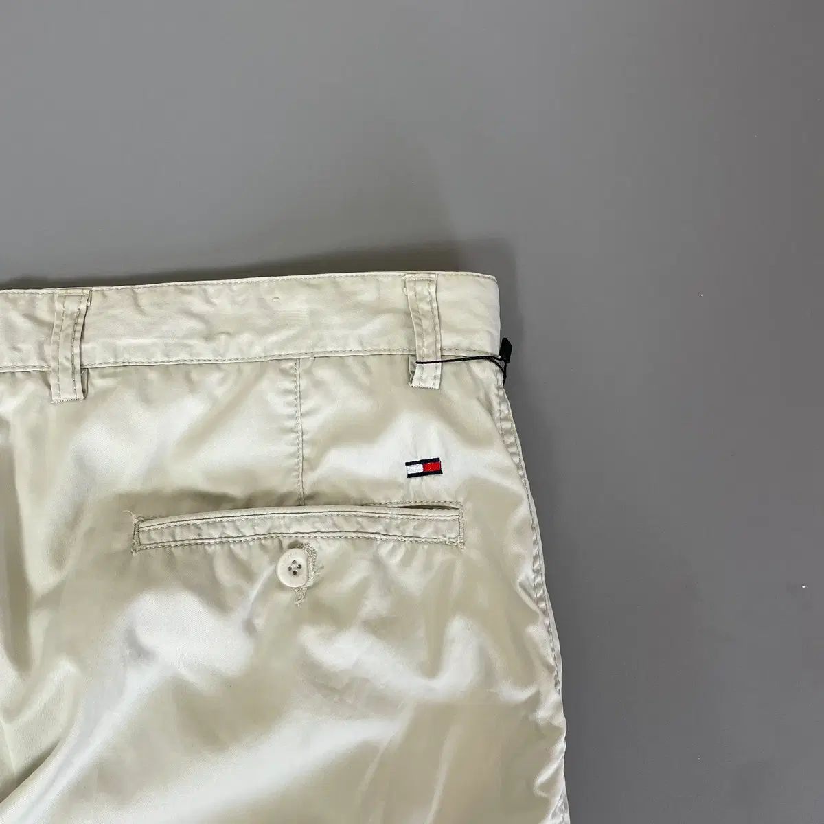 (36) Tommy Hilfiger トミーヒルフィガー アイボリー ナイロン 夏 パンツ (36) Tommy Hilfiger トミーヒルフィガー アイボリー ナイロン 夏 パンツ
