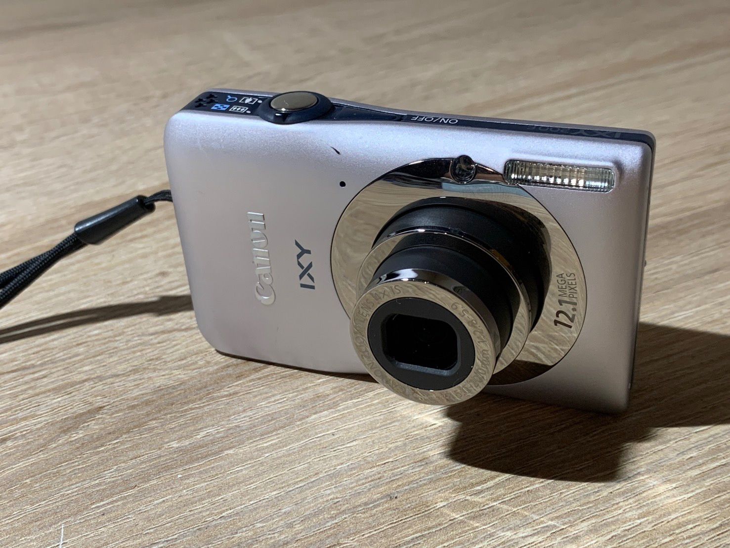 0219 Canon IXY 200F シルバー デジカメ 動作確認済み 【コ】 - メルカリ