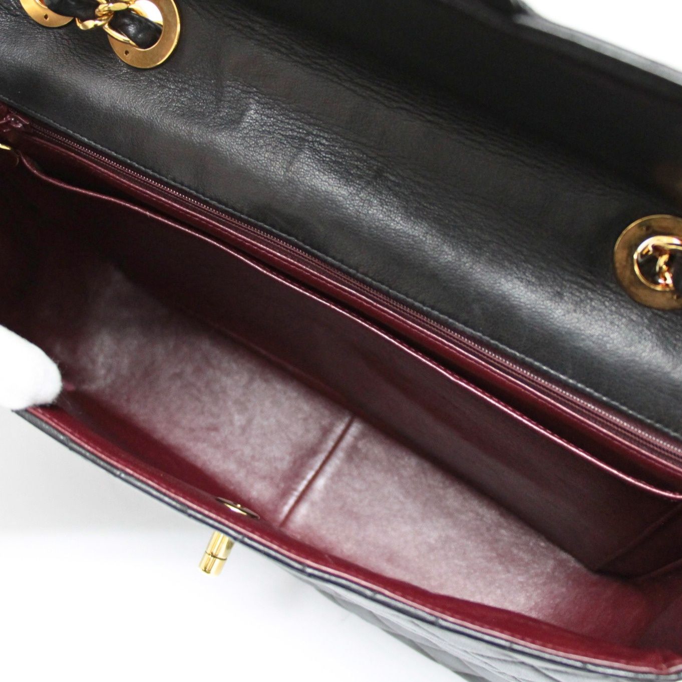 シャネル CHANEL マトラッセ30 チェーンショルダーバッグ ラム 黒 G金具 3番台 【74593】 シャネル CHANEL マトラッセ30 チェーンショルダーバッグ ラム 黒 G金具 3番台 【74593】