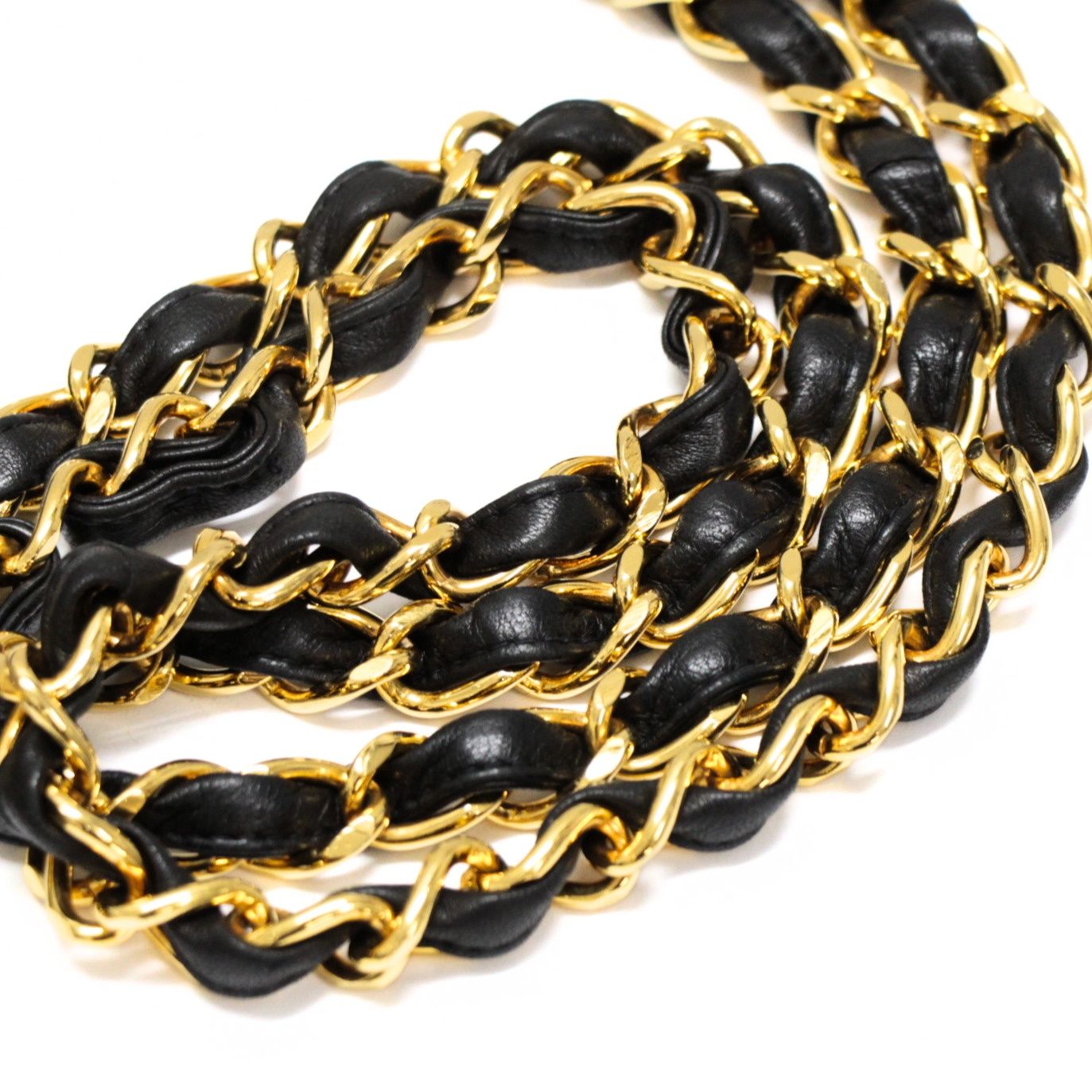 シャネル CHANEL マトラッセ30 チェーンショルダーバッグ ラム 黒 G金具 3番台 【74593】 シャネル CHANEL マトラッセ30 チェーンショルダーバッグ ラム 黒 G金具 3番台 【74593】