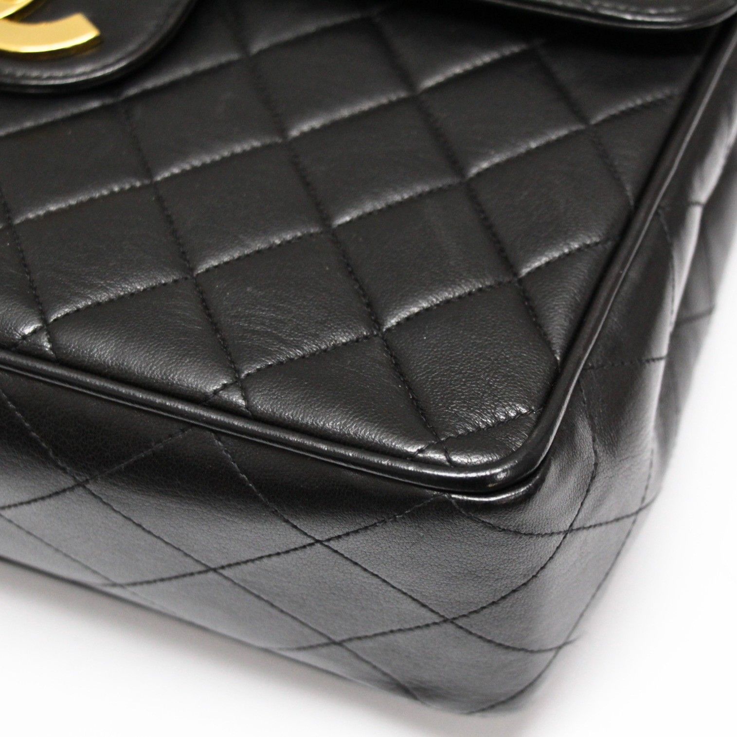 シャネル CHANEL マトラッセ30 チェーンショルダーバッグ ラム 黒 G金具 3番台 【74593】 シャネル CHANEL マトラッセ30 チェーンショルダーバッグ ラム 黒 G金具 3番台 【74593】