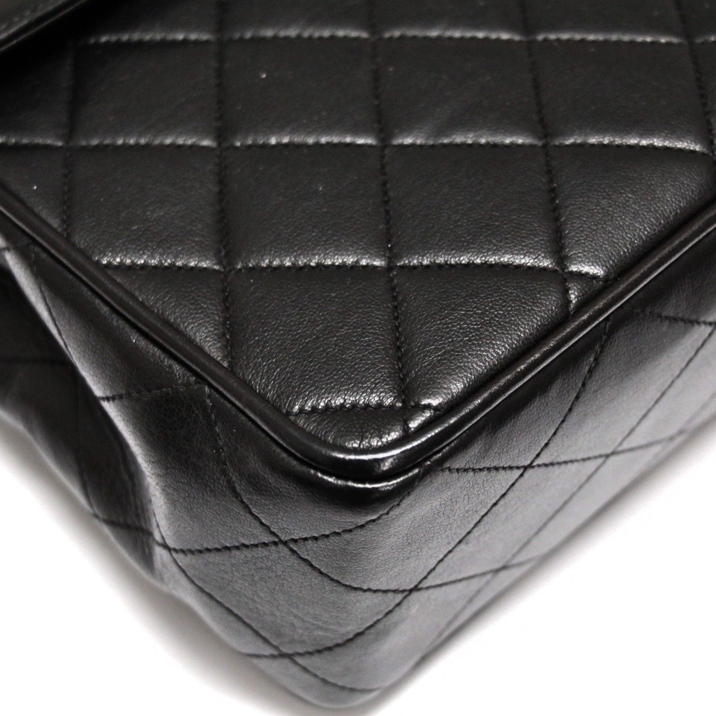 シャネル CHANEL マトラッセ30 チェーンショルダーバッグ ラム 黒 G金具 3番台 【74593】 シャネル CHANEL マトラッセ30 チェーンショルダーバッグ ラム 黒 G金具 3番台 【74593】