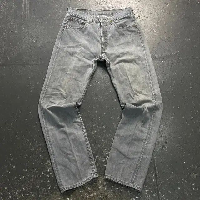 32 リーバイス 501 デニム の商品写真