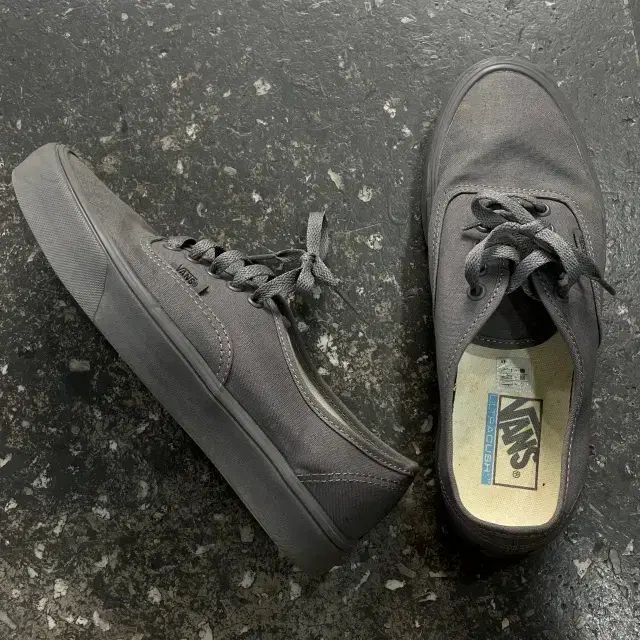 260 VANS アセンティック ウルトラ クッシュ
