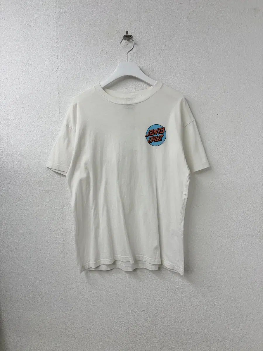 Santa Cruz Tシャツ
