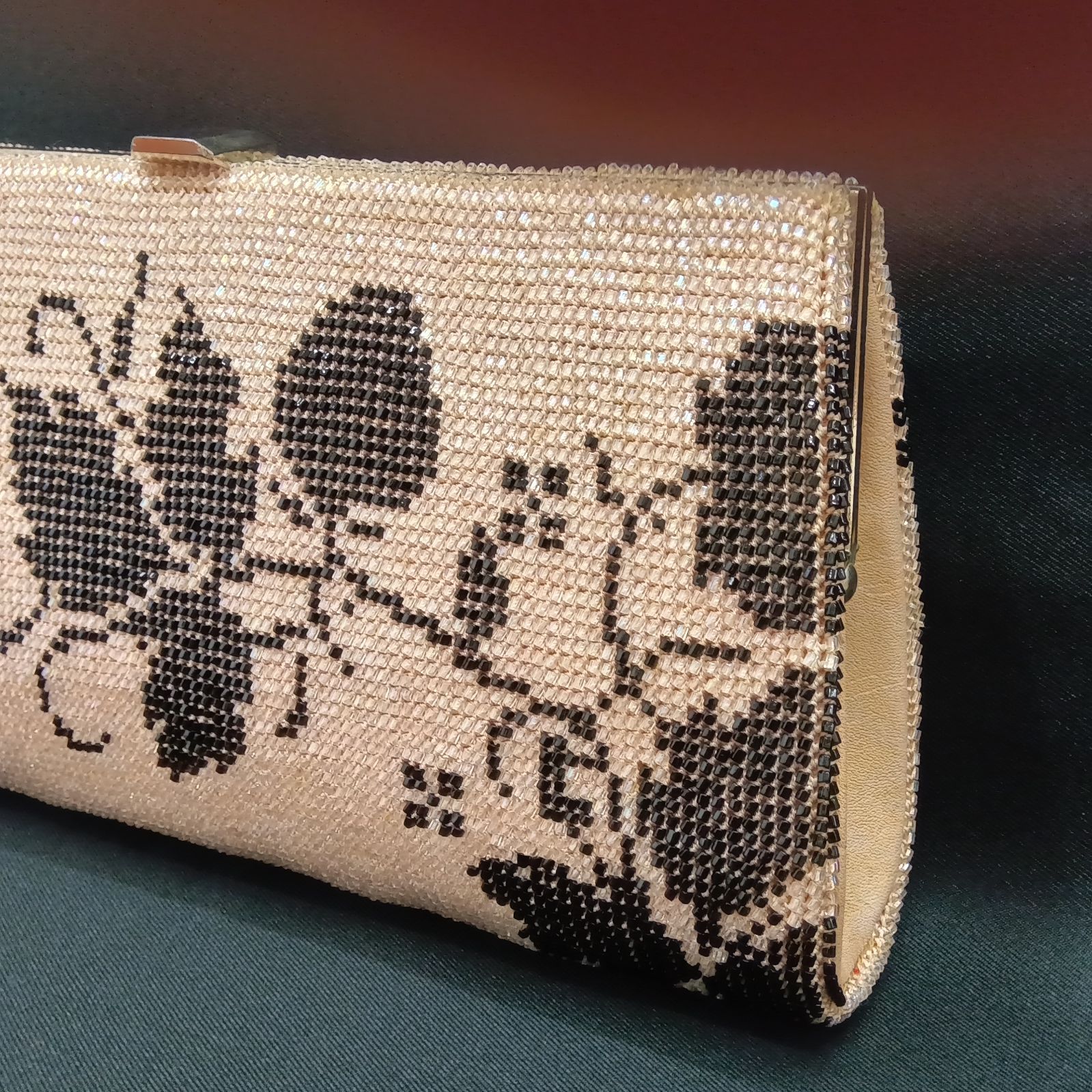 🔴 昭和レトロ 🔷 両面同柄 ビーズ刺繍バッグ / 2WAY 🔴 ビーズ 🔴 昭和レトロ 🔷 両面同柄 ビーズ刺繍バッグ / 2WAY 🔴 ビーズ