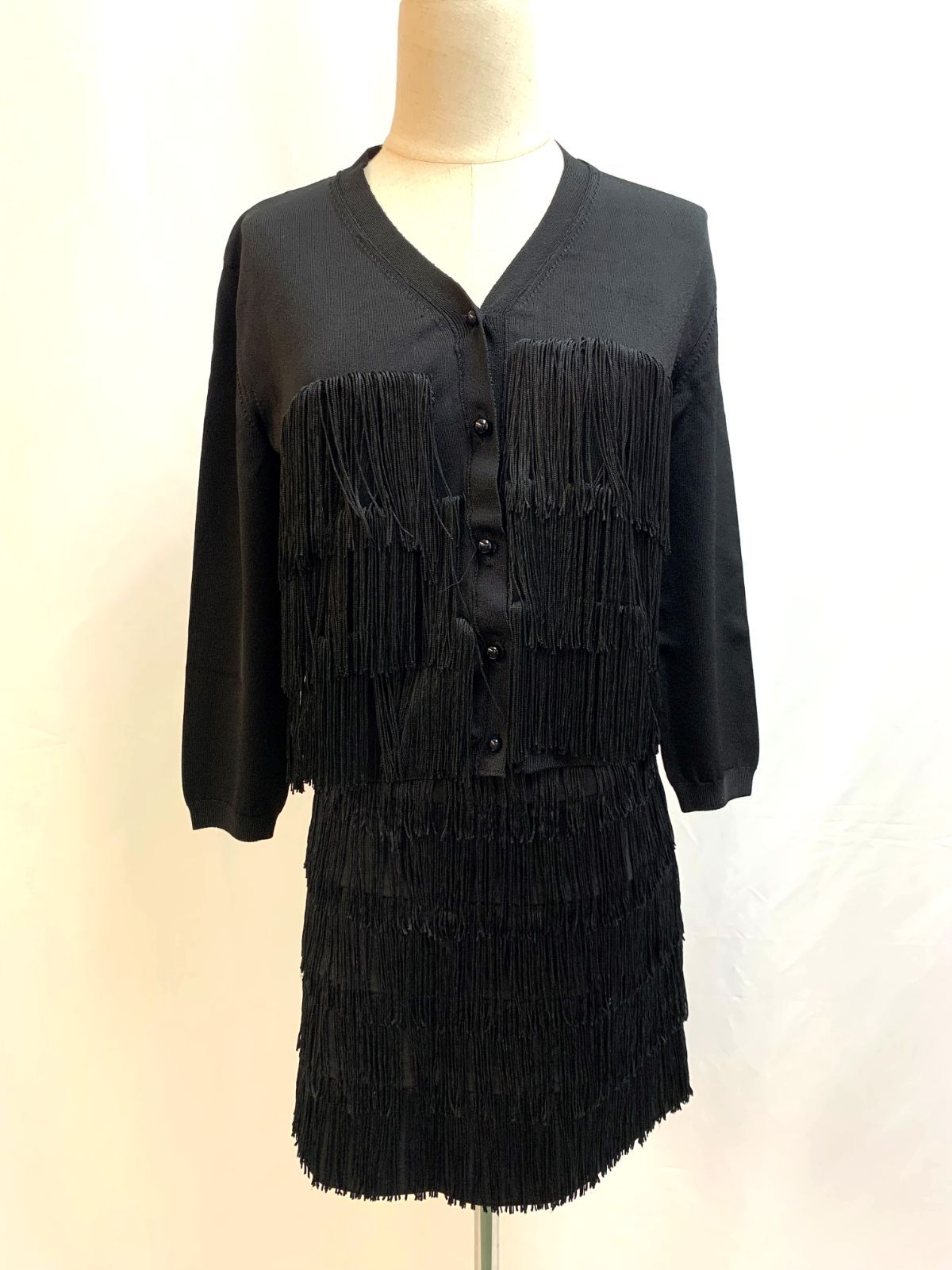 MOSCHINO CHEAPANDCHIC　モスキーノ チープアンドシック　フリンジ 　Vネック　長袖 　カーディガン　スカート　２P　セットアップ