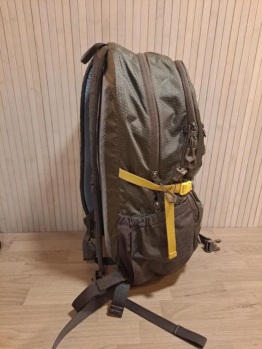 コーロンスポーツ 登山バッグ 大体 30L