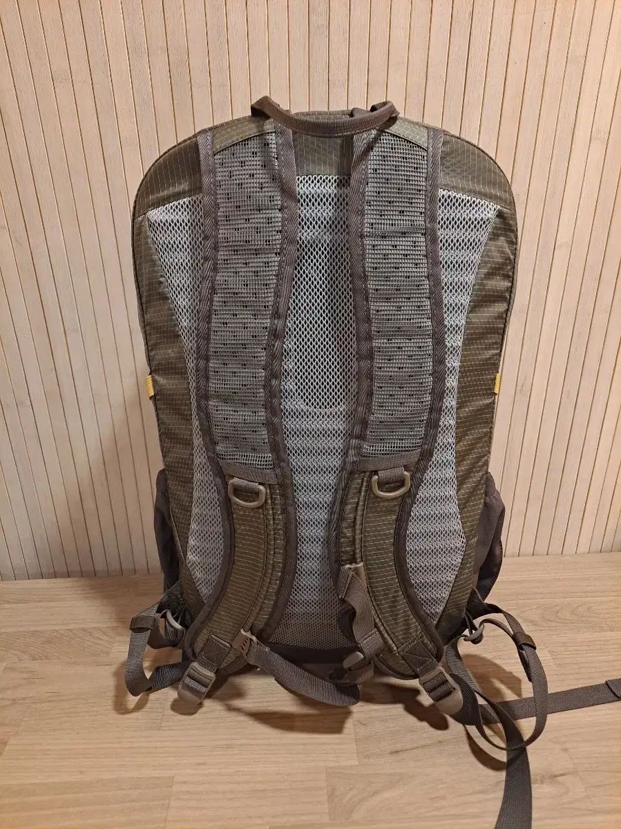 コーロンスポーツ 登山バッグ 大体 30L