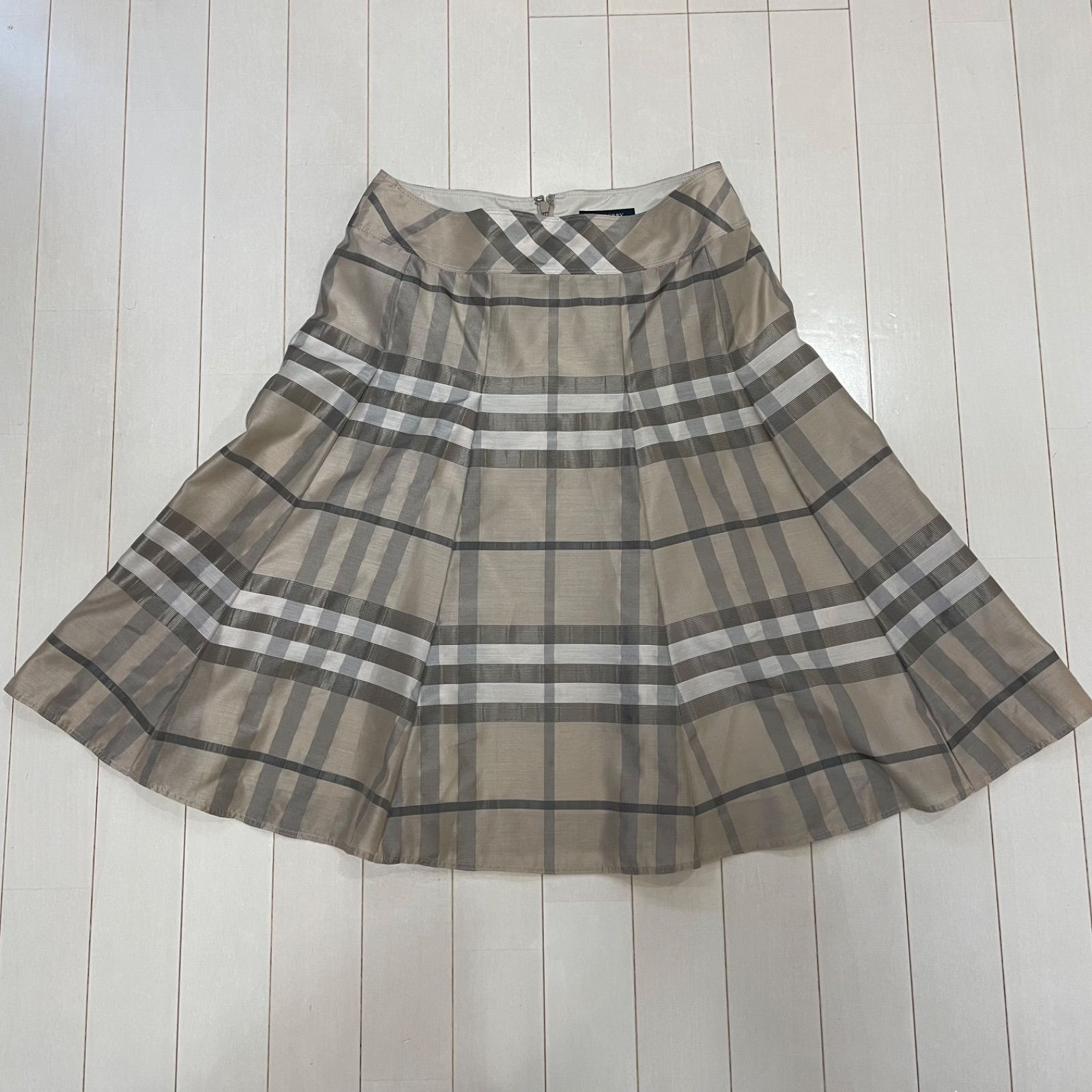 BURBERRY LONDON バーバリーロンドン ノバチェック フレアスカート 38