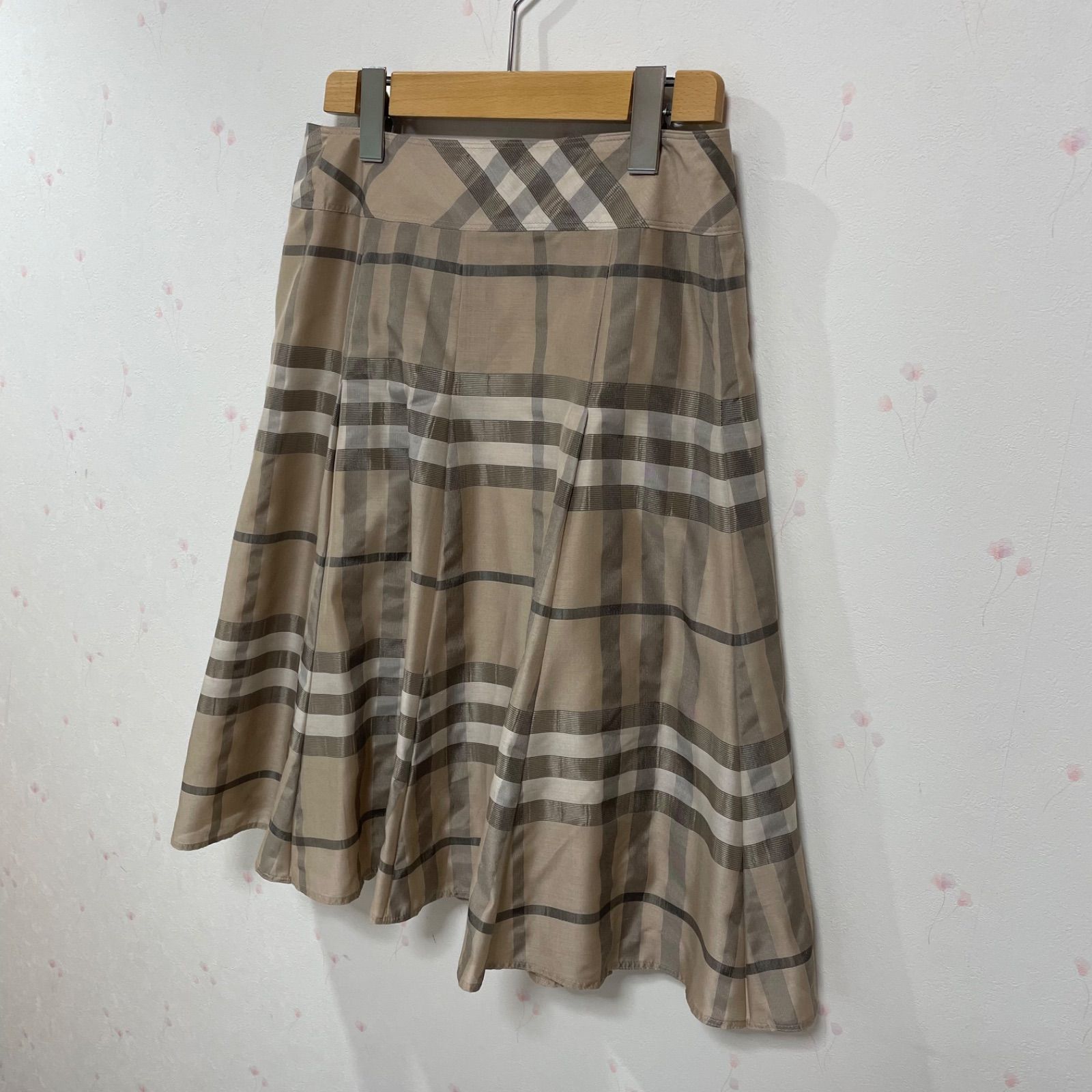 BURBERRY LONDON バーバリーロンドン ノバチェック フレアスカート 38