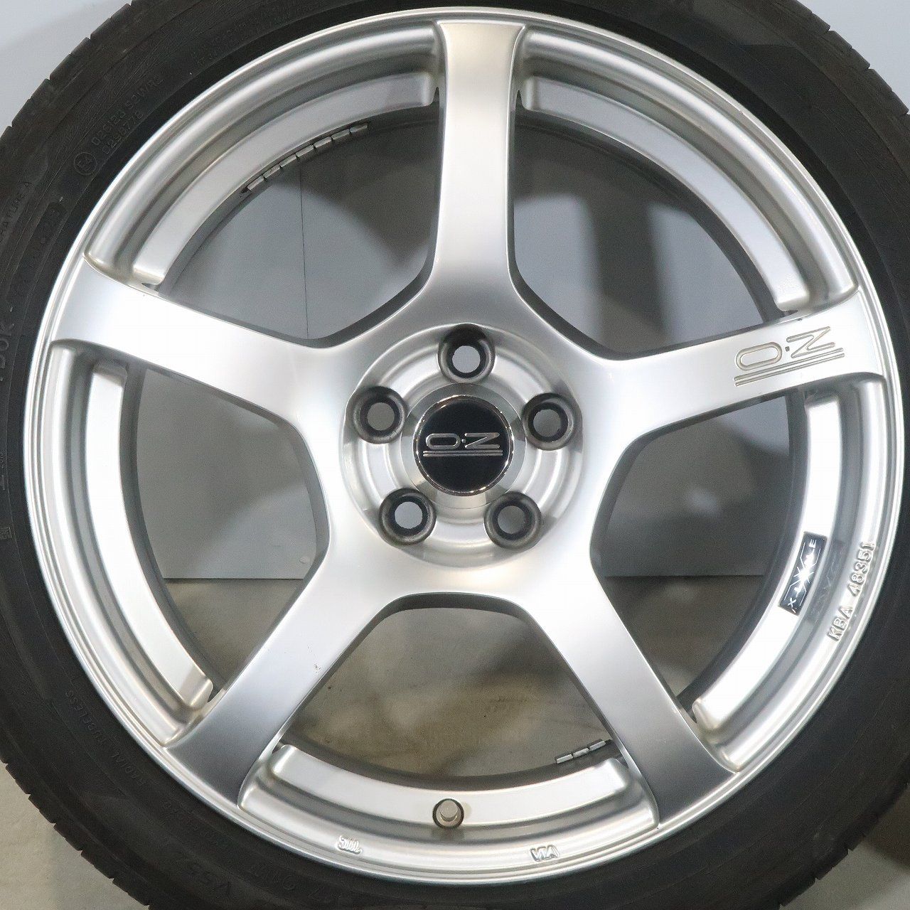 OZレーシング 17×7.5J PCD100 プリウス30 引取限定 ダンロップ