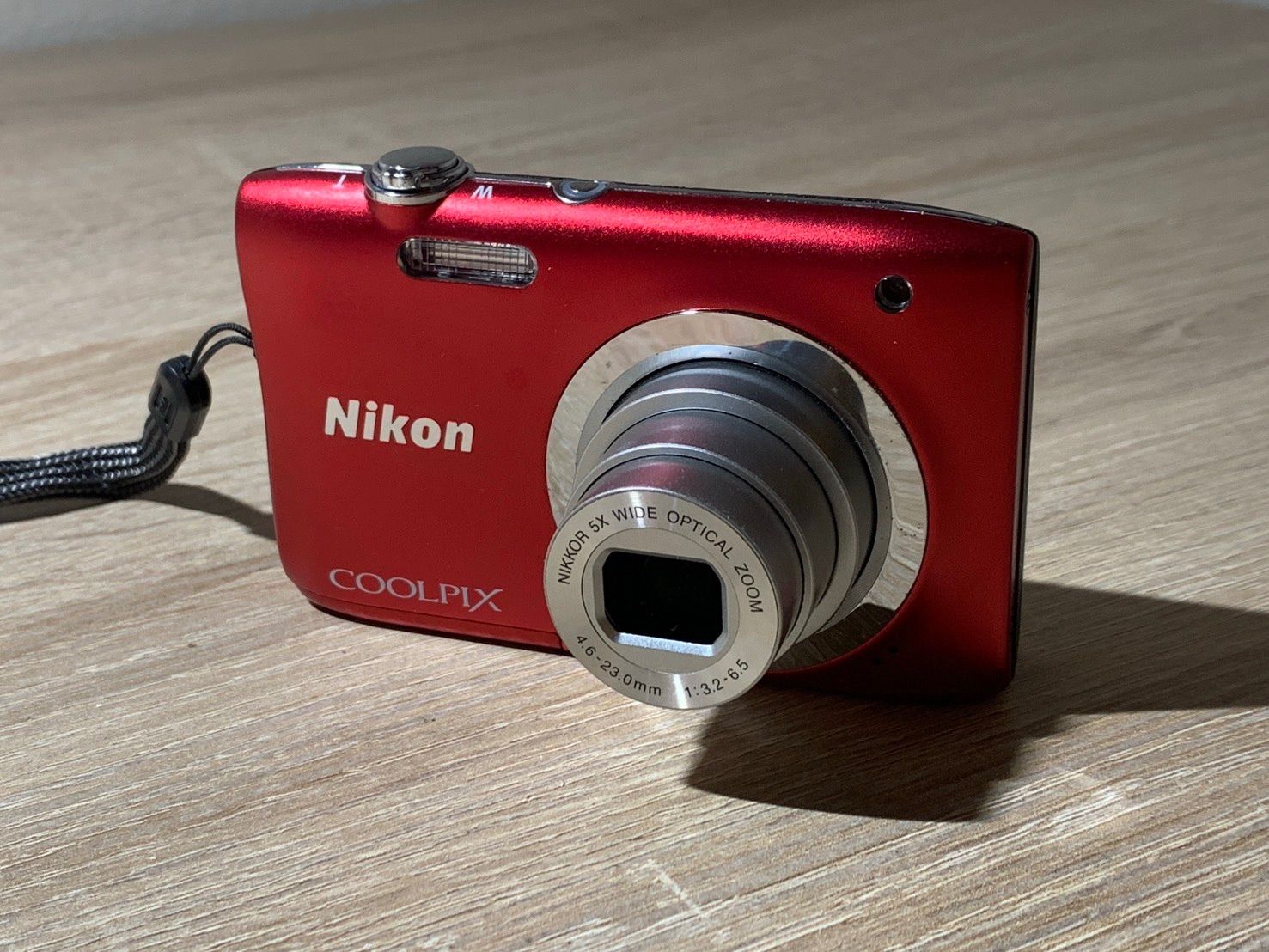 0385 Nikon COOLPIX A100 レッド デジカメ 動作確認済み 【宅】 - メルカリ