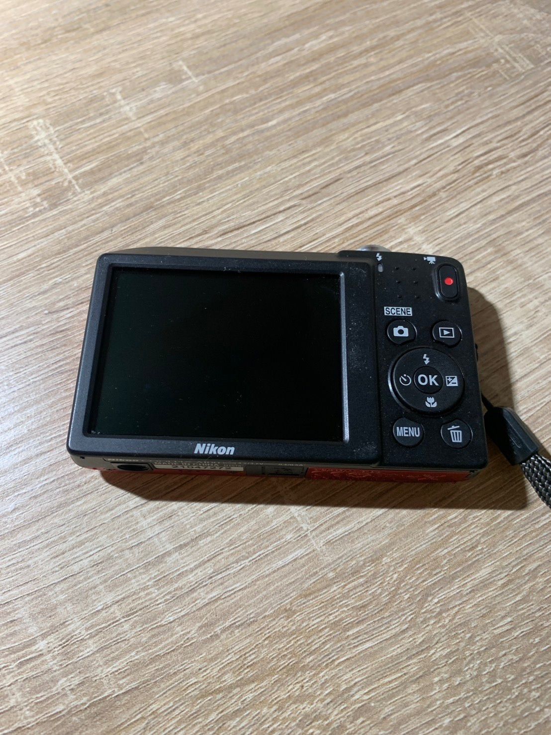 0385 Nikon COOLPIX A100 レッド デジカメ 動作確認済み 【宅】 - メルカリ
