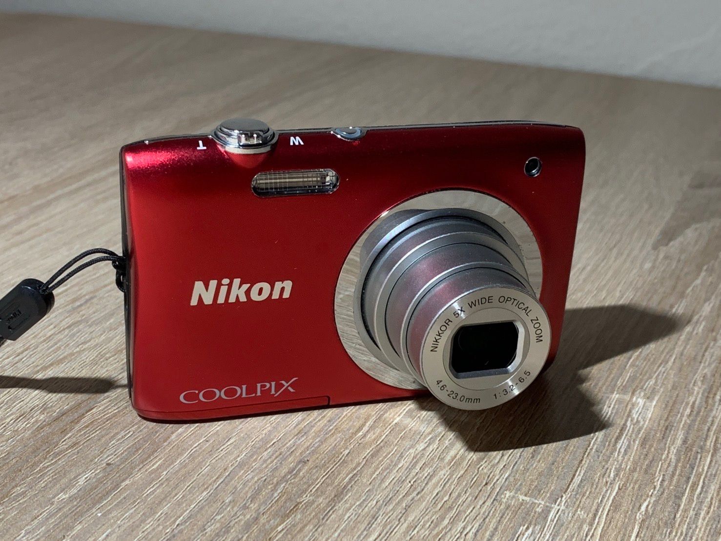0385 Nikon COOLPIX A100 レッド デジカメ 動作確認済み 【宅】 - メルカリ