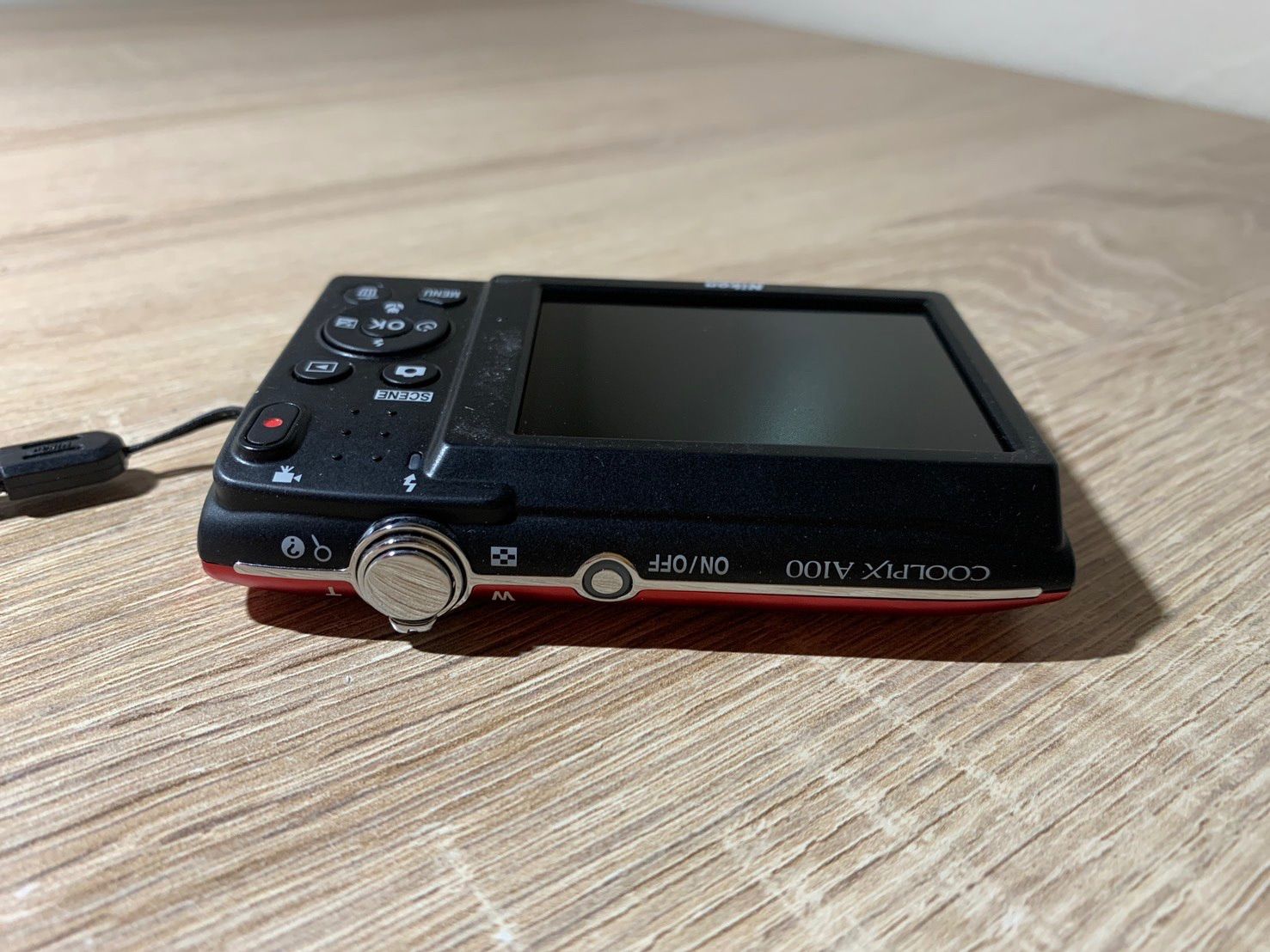Coolpix a100 動作確認済 Nikon デジカメ 0385 Nikon COOLPIX A100 レッド デジカメ 動作確認済み 【宅】 - メルカリ