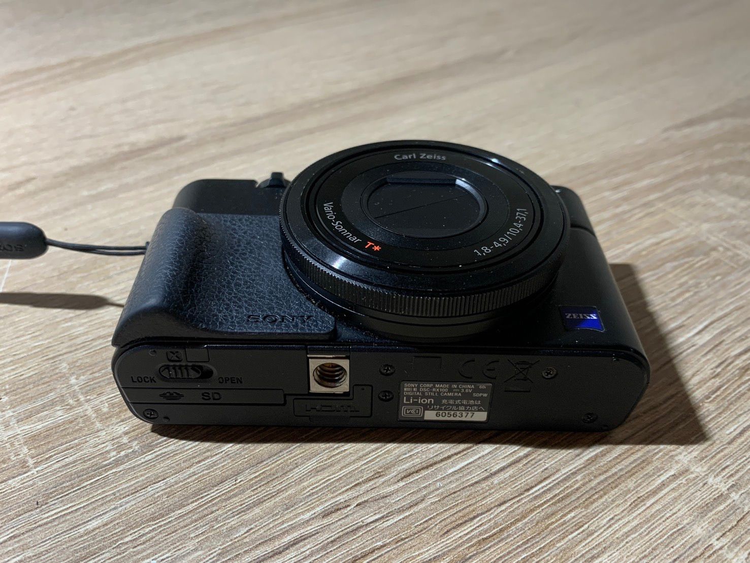 0284 Sony ソニー Cyber-shot DSC-RX100 ブラック デジカメ 動作確認